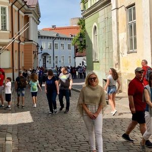 Meet your Posher, Jenny